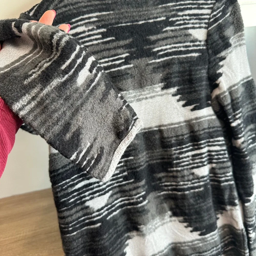 Lucky Brand Women Southwestern Cardigan Sweater Black Gray Fringe Aztec Tribal L
